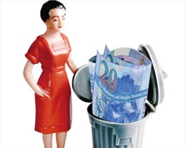 Hong Kong lên phương án thu phí rác thải
